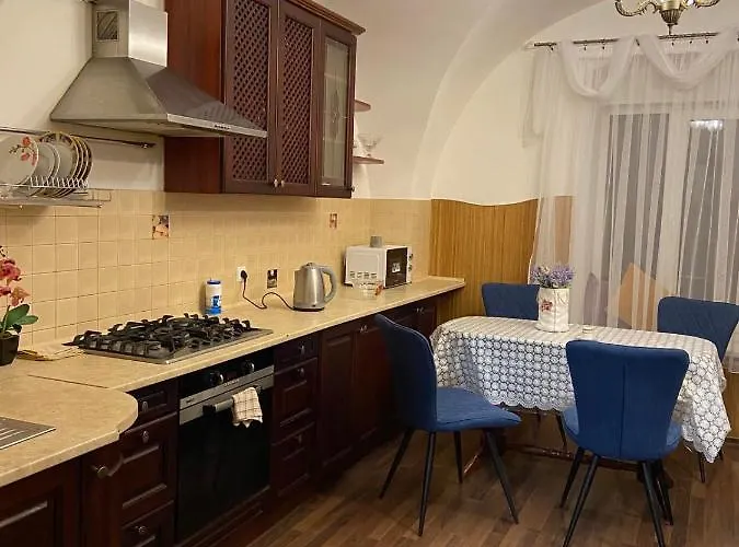 On Virmenska Street شقة إلفيف