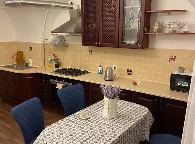 Apartament On Virmenska Street